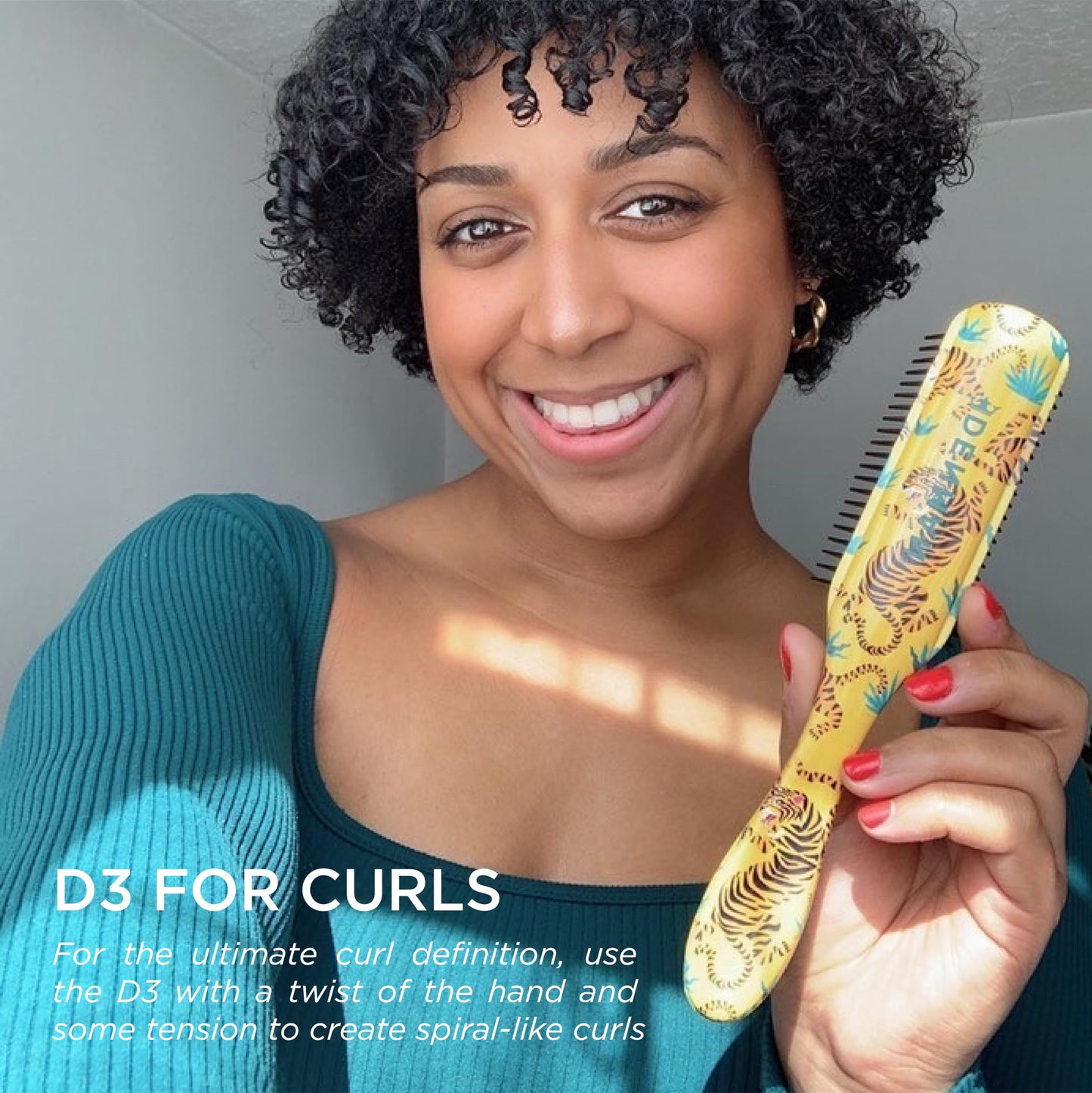 Denman Curly Hair Brush D3 (Black & Red) 7 Row Styling Brush for Detangling, Separating, Shaping and Defining Curls - For Women and Men-The Mainhair Shop